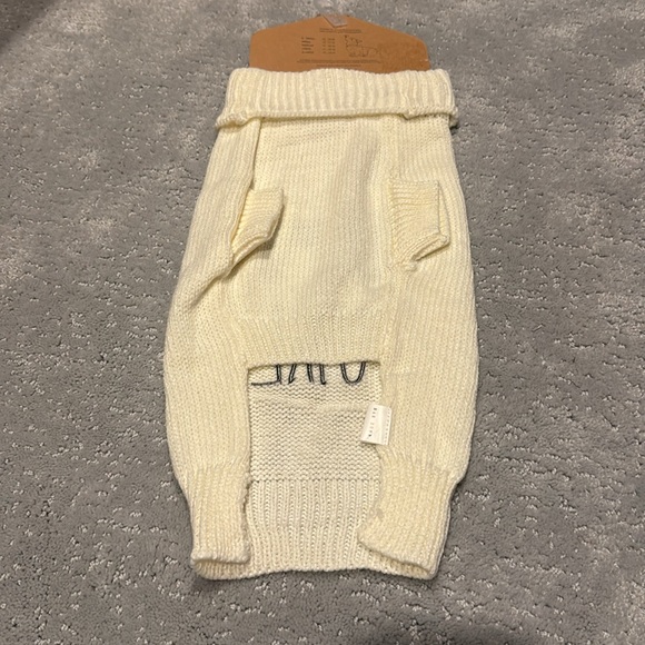 🐶RAE DUNN DOG SWEATER - "MAMA'S GIRL" SMALL - Picture 3 of 4